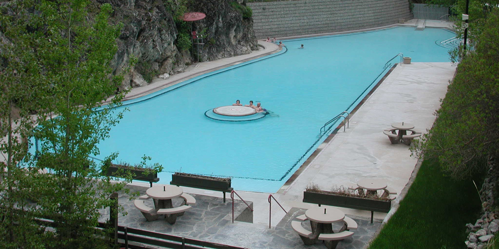 Radium Hot Springs pools